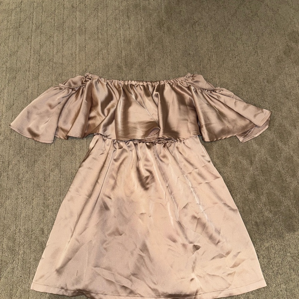 Elegant Off-Shoulder  Dress in rose gold